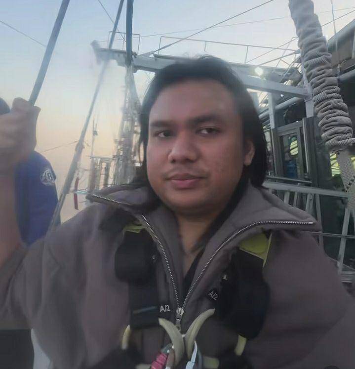potret Keanu Agl liburan di Hong Kong (instagram.com/daraarafah)