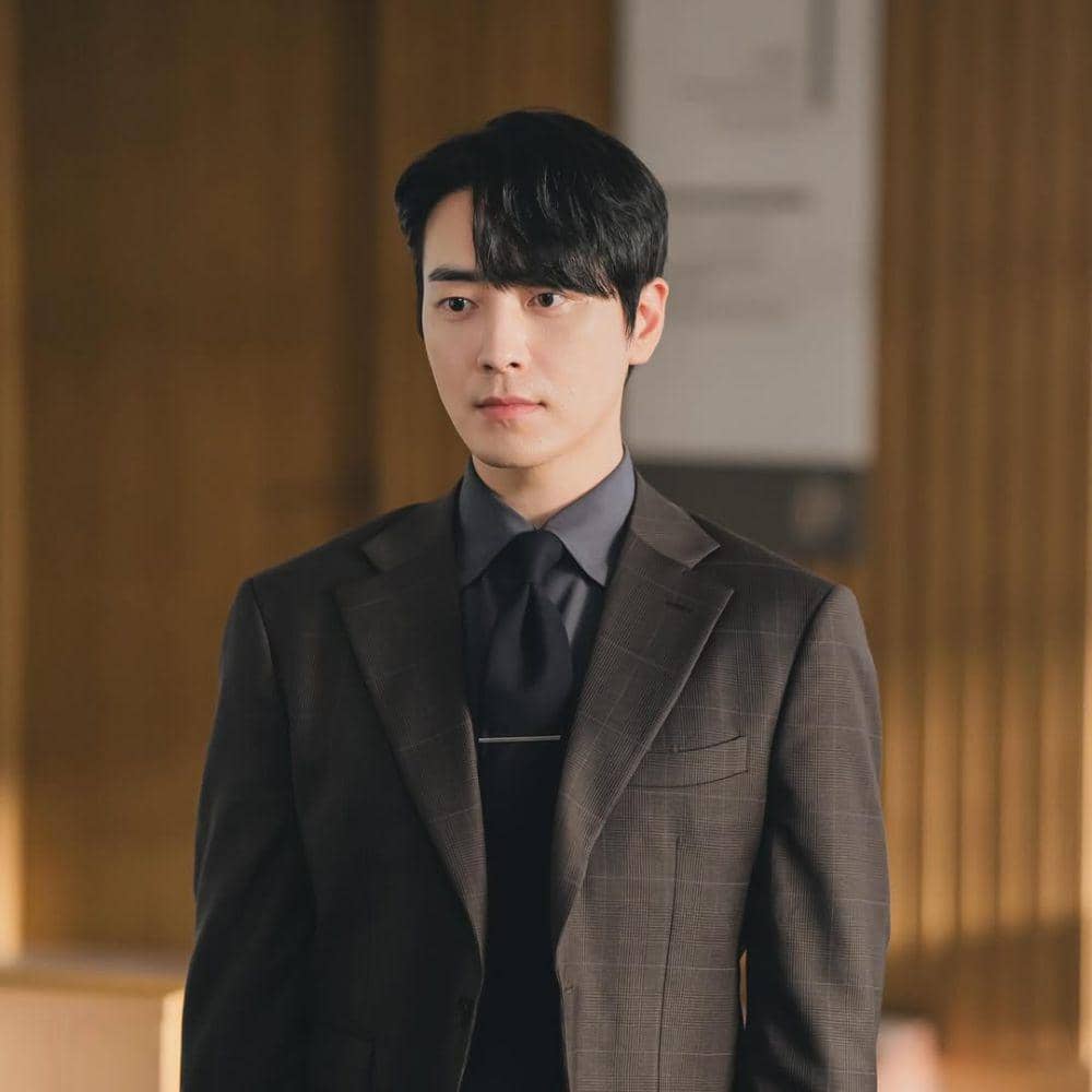 Lee Joon Hyuk (instagram.com/acefactory.official)