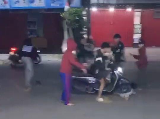 Polisi Tangkap Tiga Pelaku Tawuran di Bekasi yang Sempat Viral