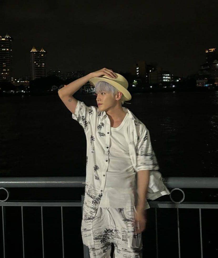ide summer outfit ala Taeyong NCT (instagram.com/taeoxo_nct)