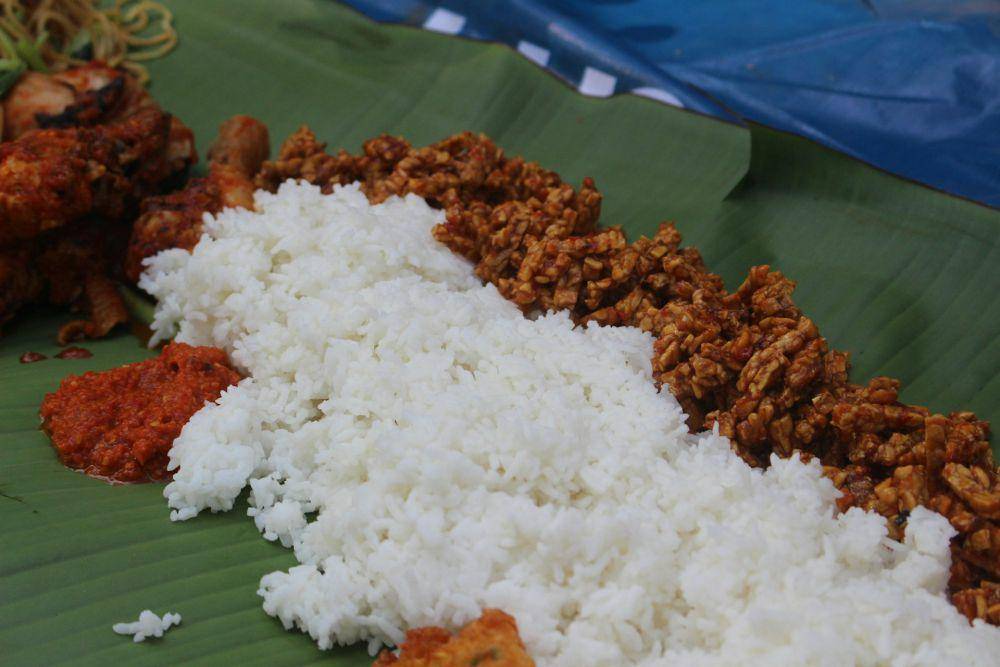 ilustrasi nasi dan lauk (unsplash.com/Adriel Prastyanto)