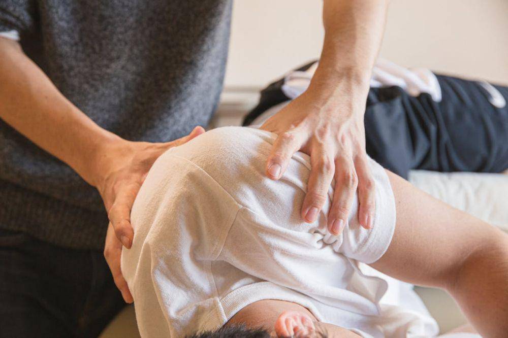 ilustrasi chiropractor (pexels.com/Ryutaro Tsukata )