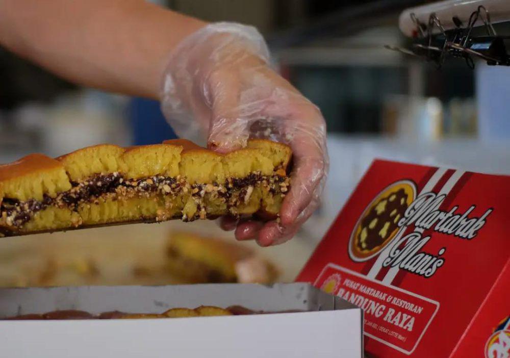 Apa yang Membuat Martabak Manis Tidak Mengembang dan Bersarang?