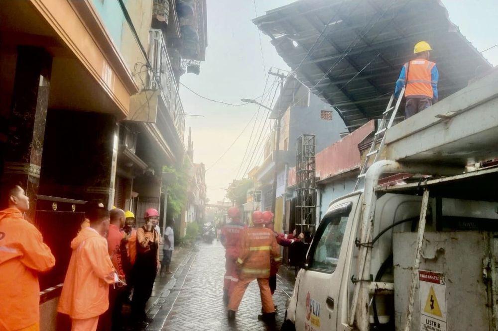 19 Rumah Rusak Akibat Puting Beliung di Surabaya