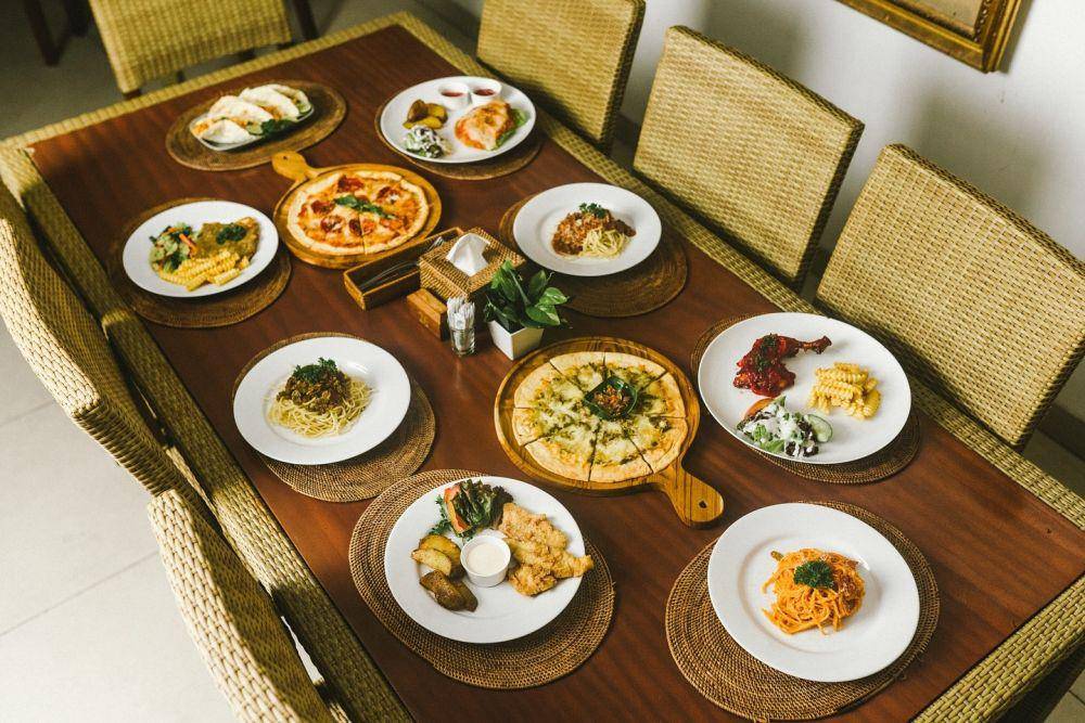 Potret menu pizza di Bebek Tepi Sawah Bali (instagram.com/bebektepisawah)
