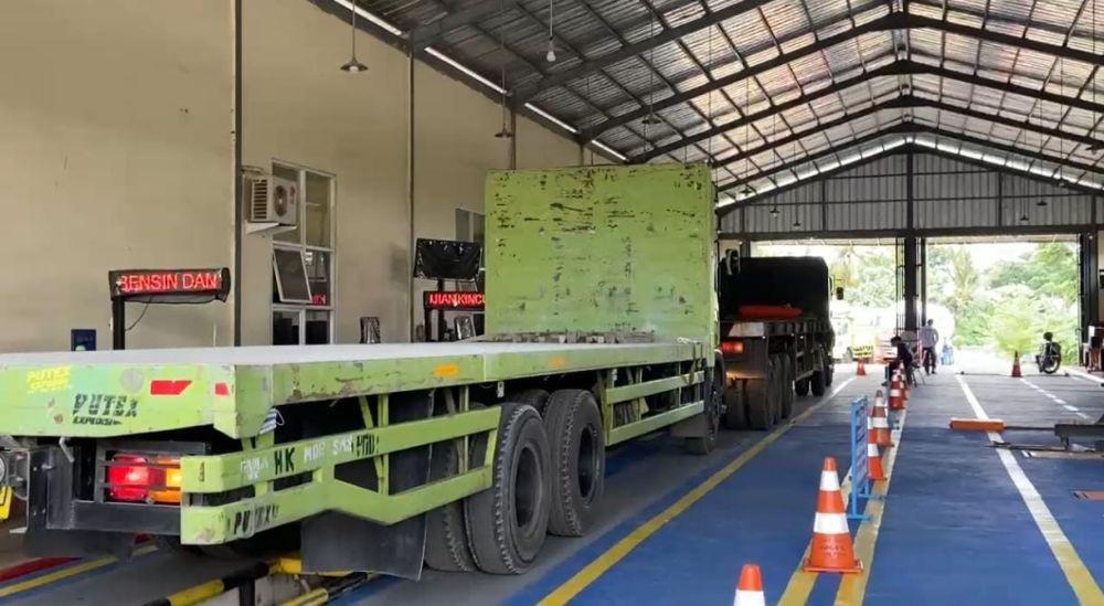 UPT KIR Bandar Lampung Catat 27.027 Uji Kelayakan Kendaraan di 2024