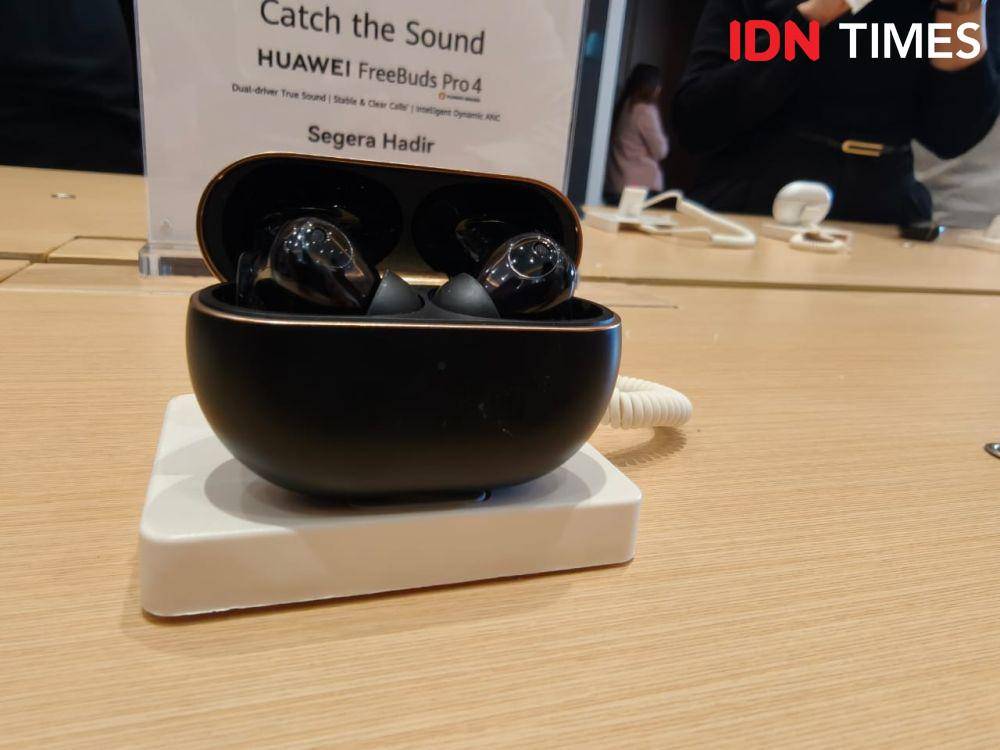 HUAWEI FreeBuds Pro 4 (IDN Times/Fatkhu Rozi)