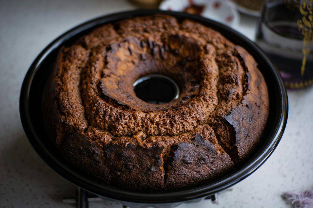 ilustrasi sponge cake cokelat (pexels.com/Onur Çeçen)