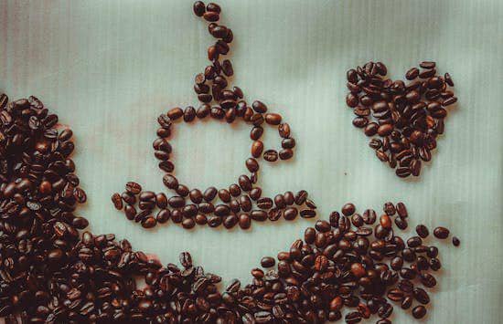 Ilustrasi biji kopi hitam (pexels.com/Samer Daboul)