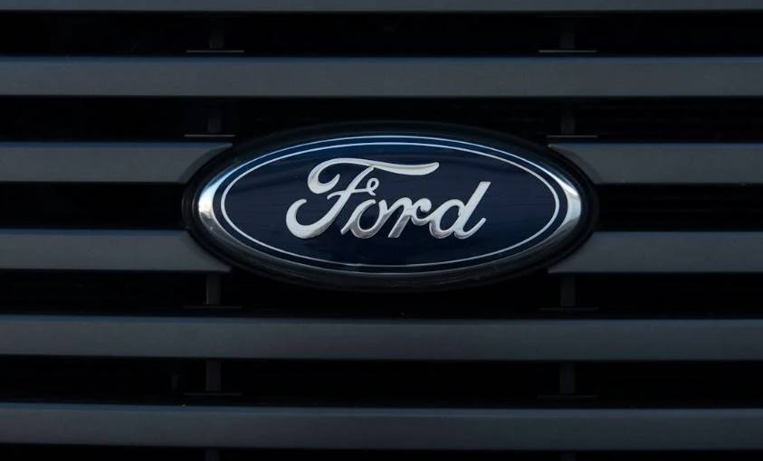 Mobil Ford (Pexels/Julissa Helmuth)
