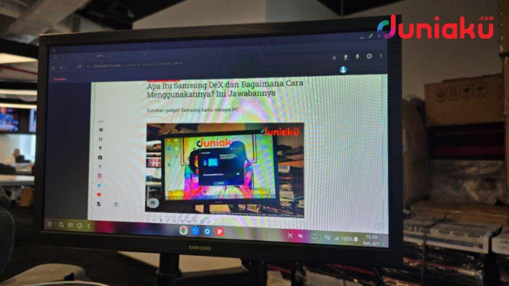 Edit artikel via Samsung DeX. Fotografer: Fahrul Nurullah. (Duniaku.com/Fahrul Razi Uni Nurullah)