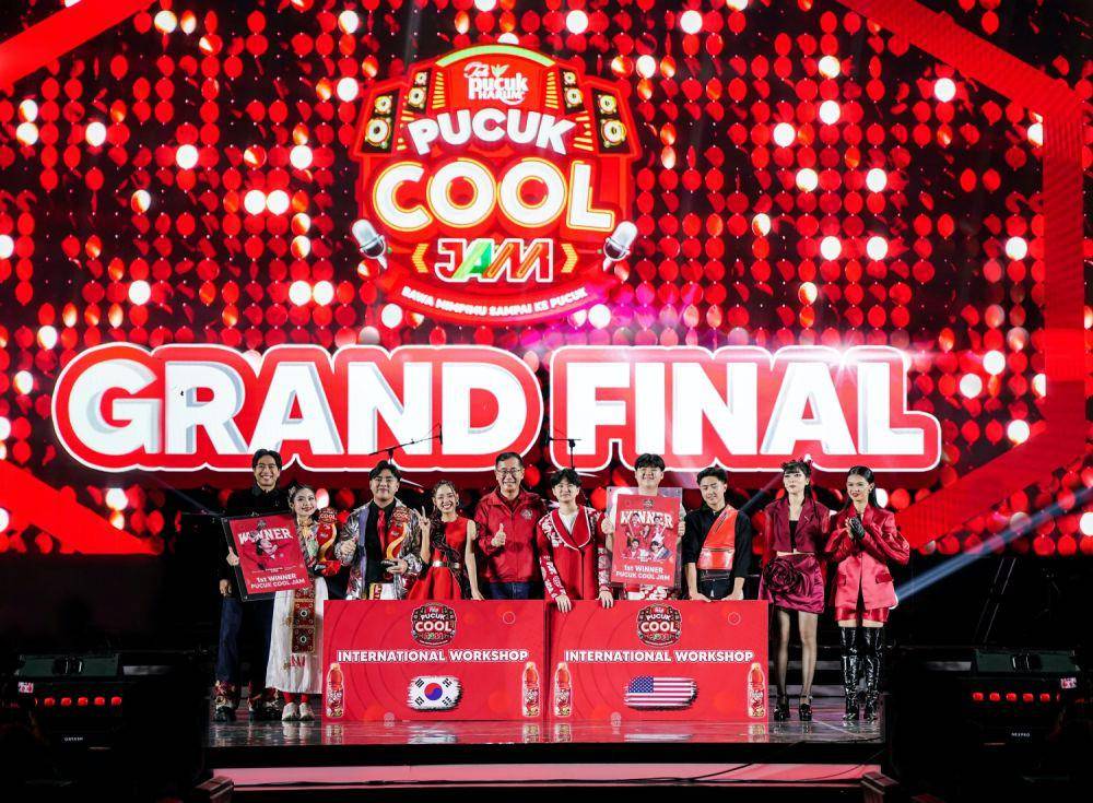 Para juara 1 kategori “Dance Terpucuk” dan “Musik Terpucuk” di Pucuk Cool Jam 2024(Dok. Teh Pucuk Harum)