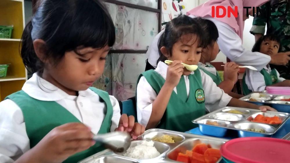 Anak TK di Magetan Nikmati Makan Bergizi Gratis di Hari Pertama