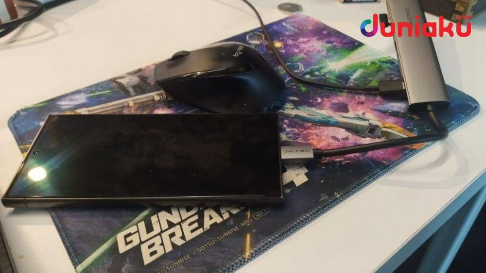 Foto perlengkapan Samsung DeX Fahrul Nurullah. Fotografer: Fahrul Nurullah. (Duniaku.com/Fahrul Nurullah)