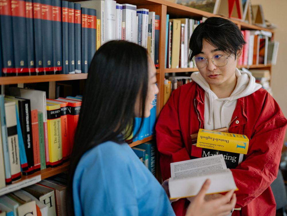 6 Tips Mempertahankan Persahabatan meski Cinta Bertepuk Sebelah Tangan