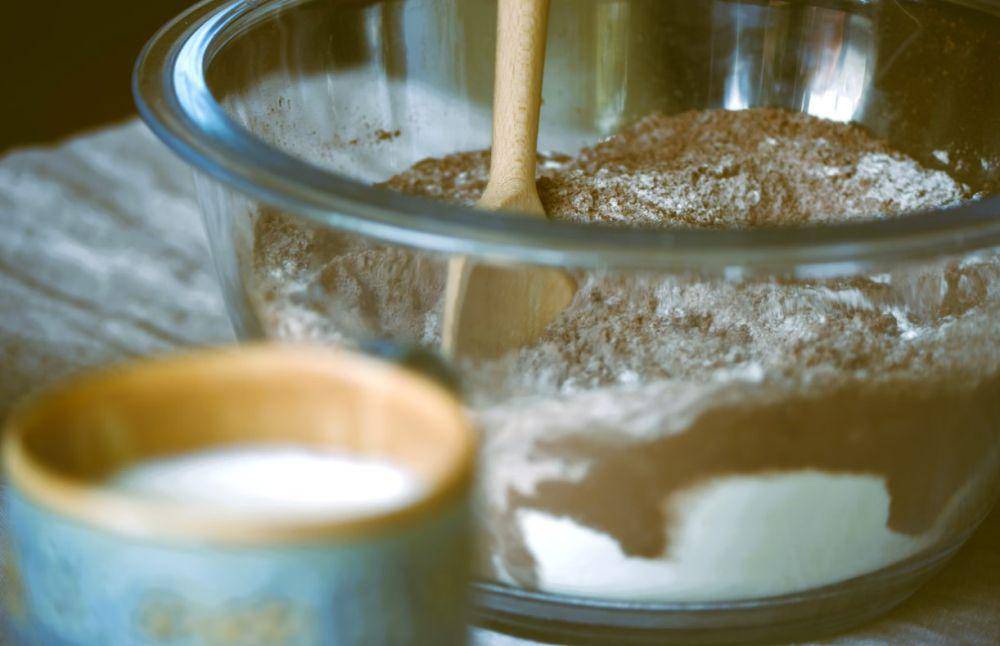 ilustrasi membuat pudding (unsplash.com/annaauza)