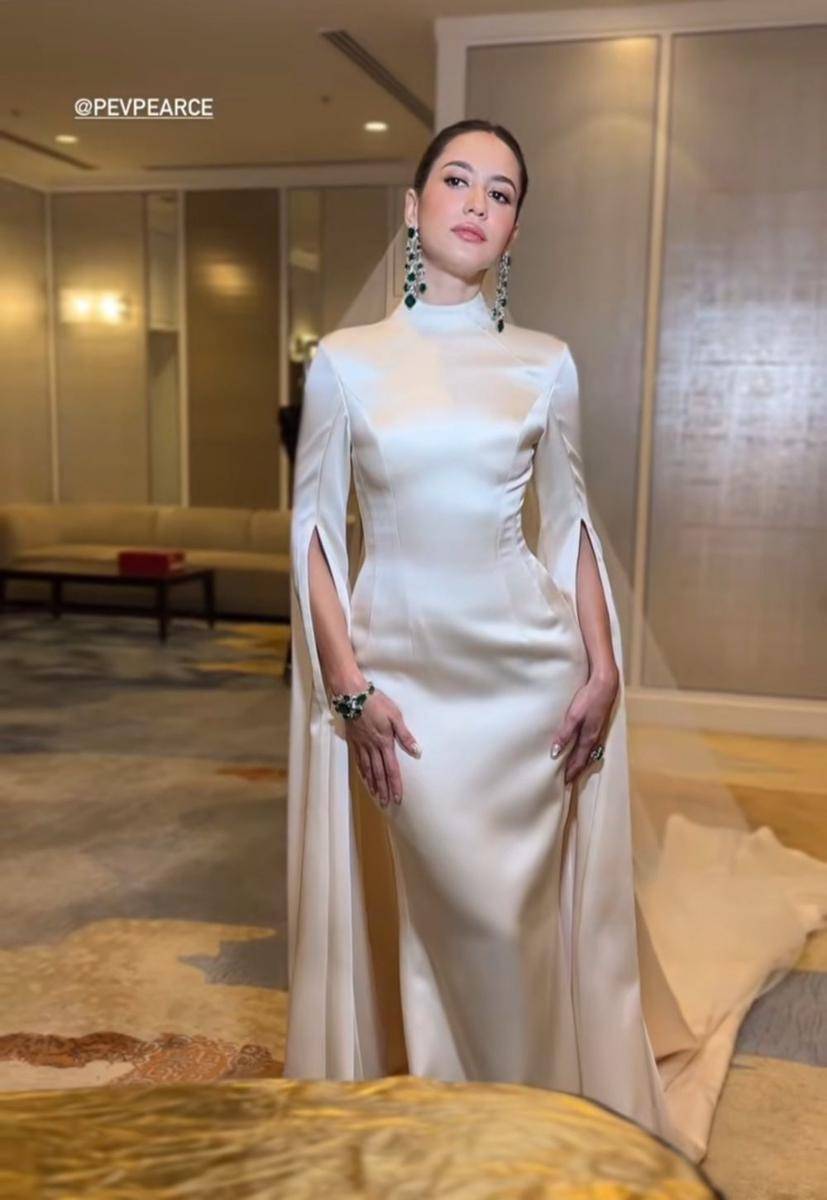 Gaya resepsi Pevita Pearce (instagram.com/archangelachelsea)