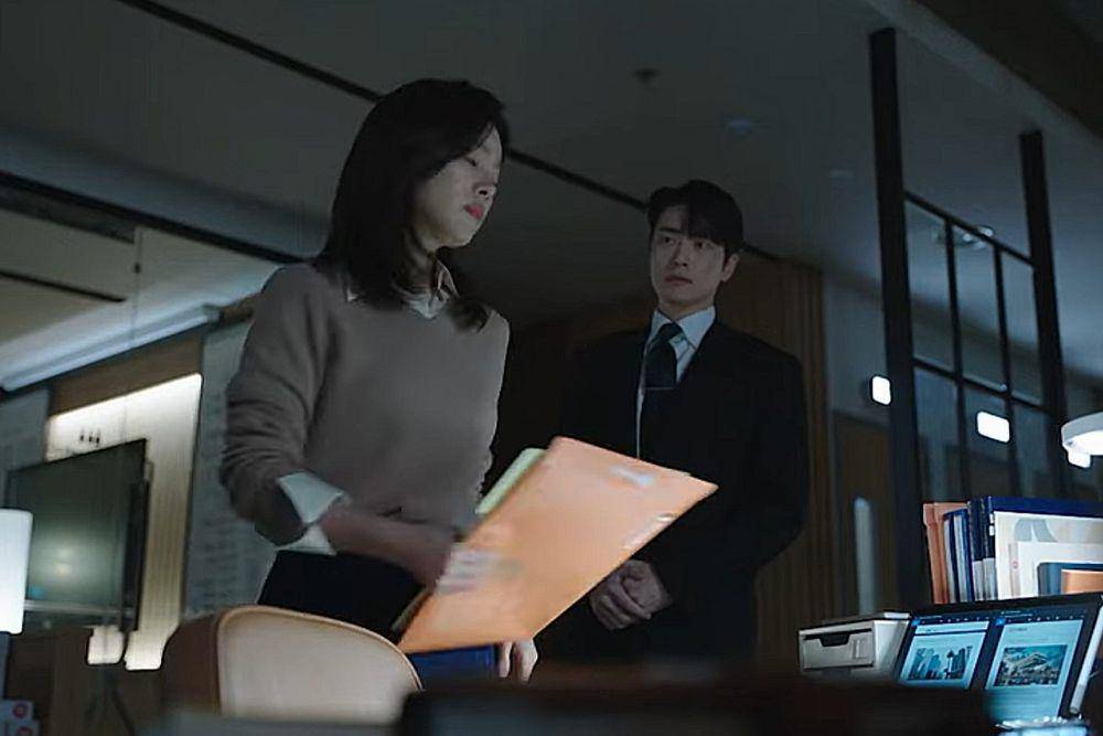 still cut Love Scout (youtube.com/SBSdrama.official)