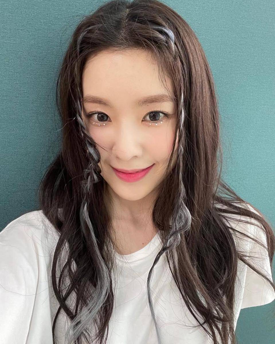 Irene Red Velvet (instagram.com/renebaebae\)
