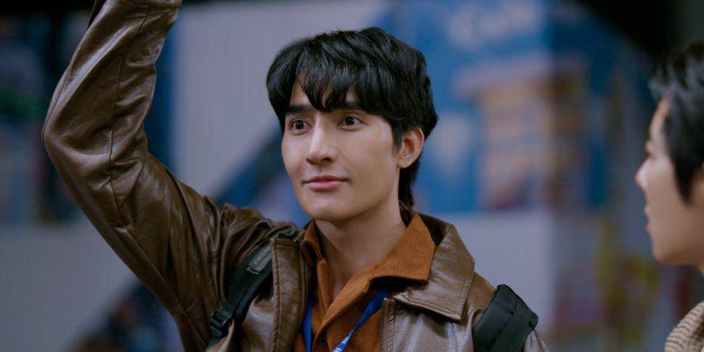 cuplikan Earth Pirapat di Ossan's Love Thailand (Dok.GMMTV/Ossan's Love)
