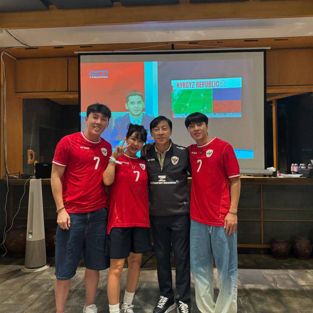 Shin Tae-yong dan kedua anaknya (Instagram.com/shin_jaewon77)
