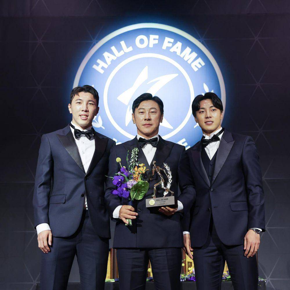 Shin Tae-yong dan kedua anaknya (Instagram.com/shin_jaewon77)