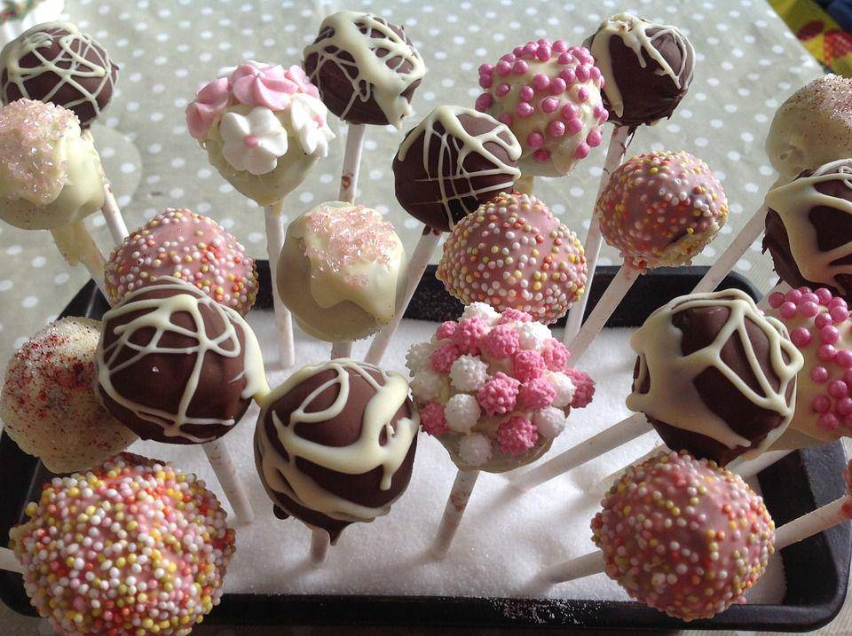 ilustrasi cake pop (pixabay.com/Beirge)