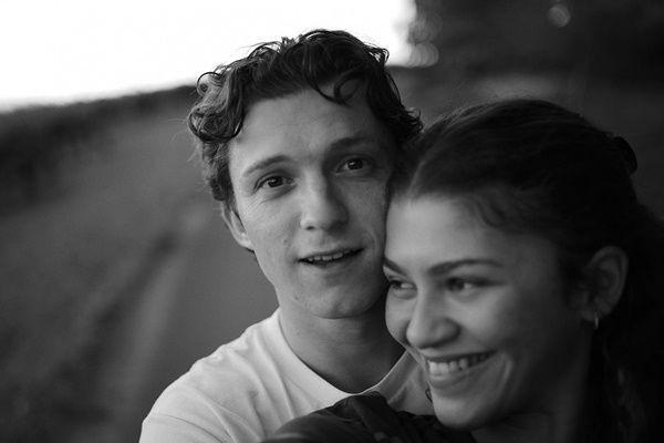 Tom Holland dan Zendaya Dikabarkan Sudah Tunangan