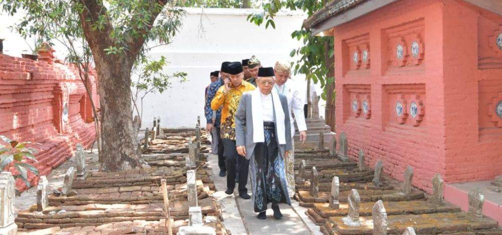 Makam Sunan Gunung Jati (https://www.wapresri.go.id)