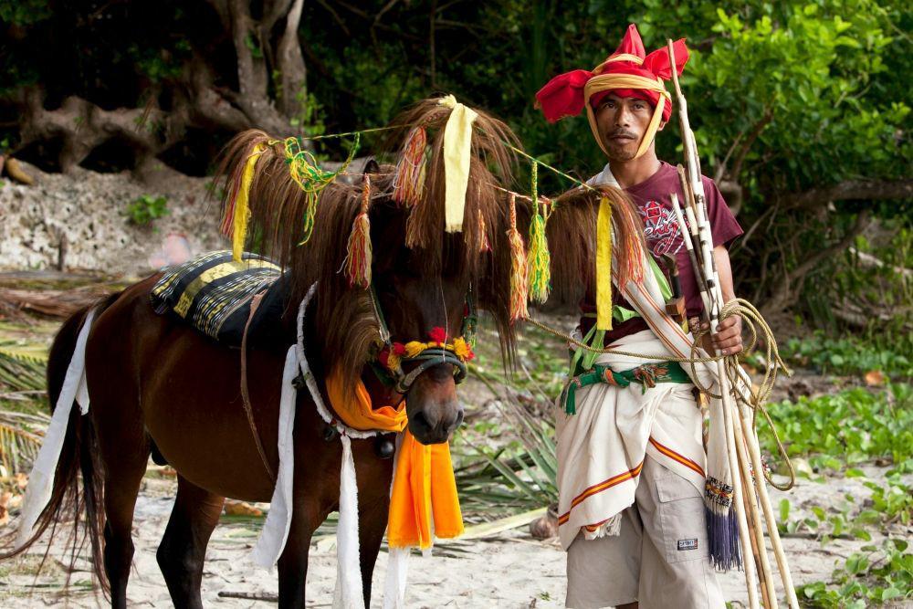Jadi Destinasi Terbaik 2025, Ini Pesona Sumba yang Menakjubkan
