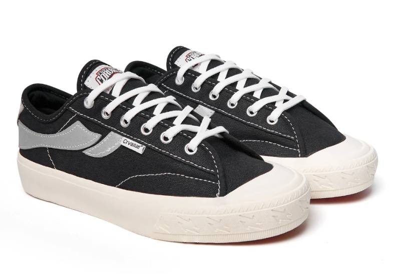 Sepatu Corvalue Footwear Diamond 004 (shopee.co.id/CORVALUE FOOTWEAR)