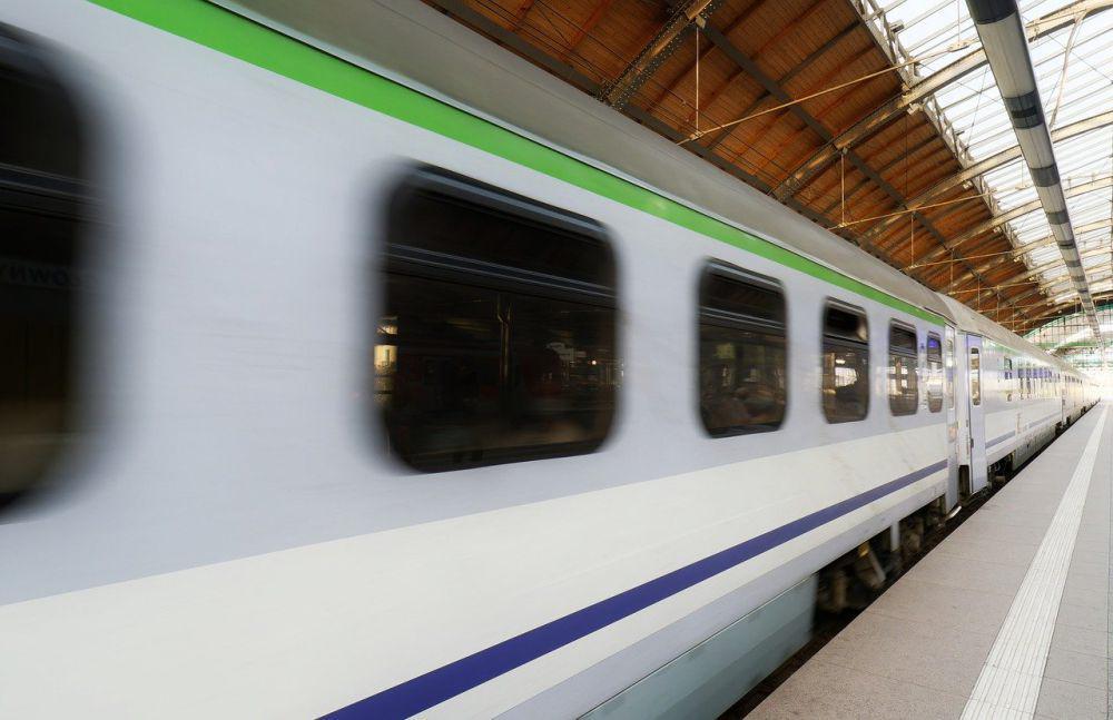 Dua Rute Baru Kereta Api Menuju Banyuwangi Diluncurkan Tahun 2025