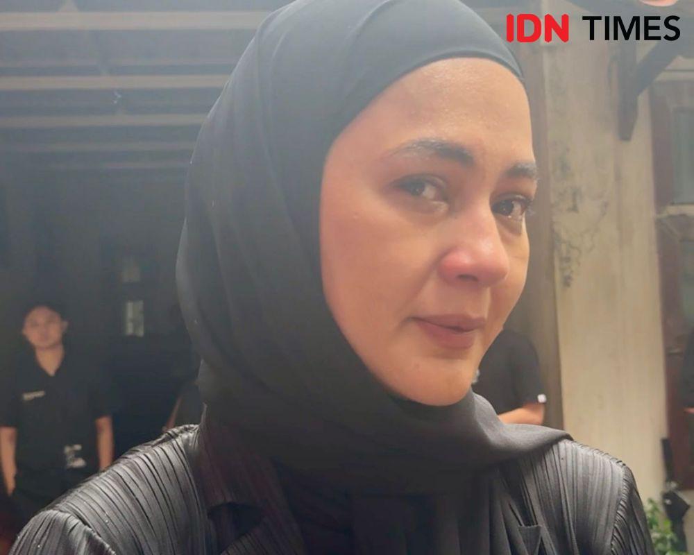 Paula Verhoeven Kenang Sosok Johnny Wong: Papa Orang Baik