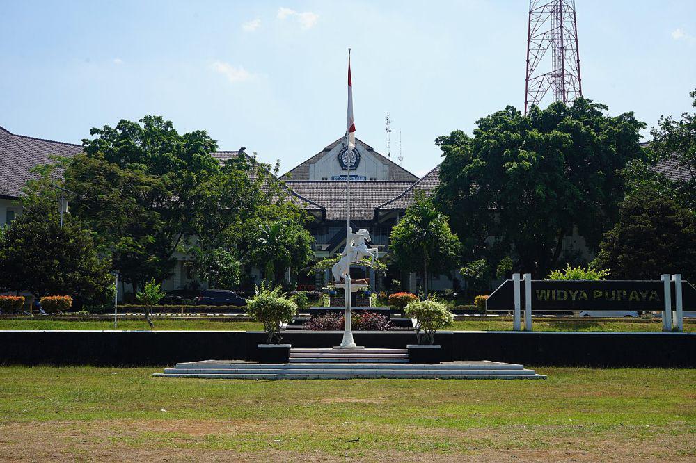 Cara Bayar Uang Kuliah Mahasiswa Undip  di Aplikasi MyBCA, Real Time!