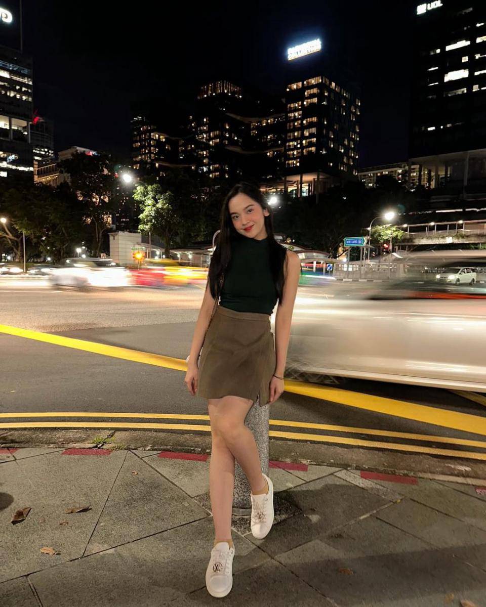 gaya street fashion ala Lyodra Ginting (instagram.com/lyodraofficial)