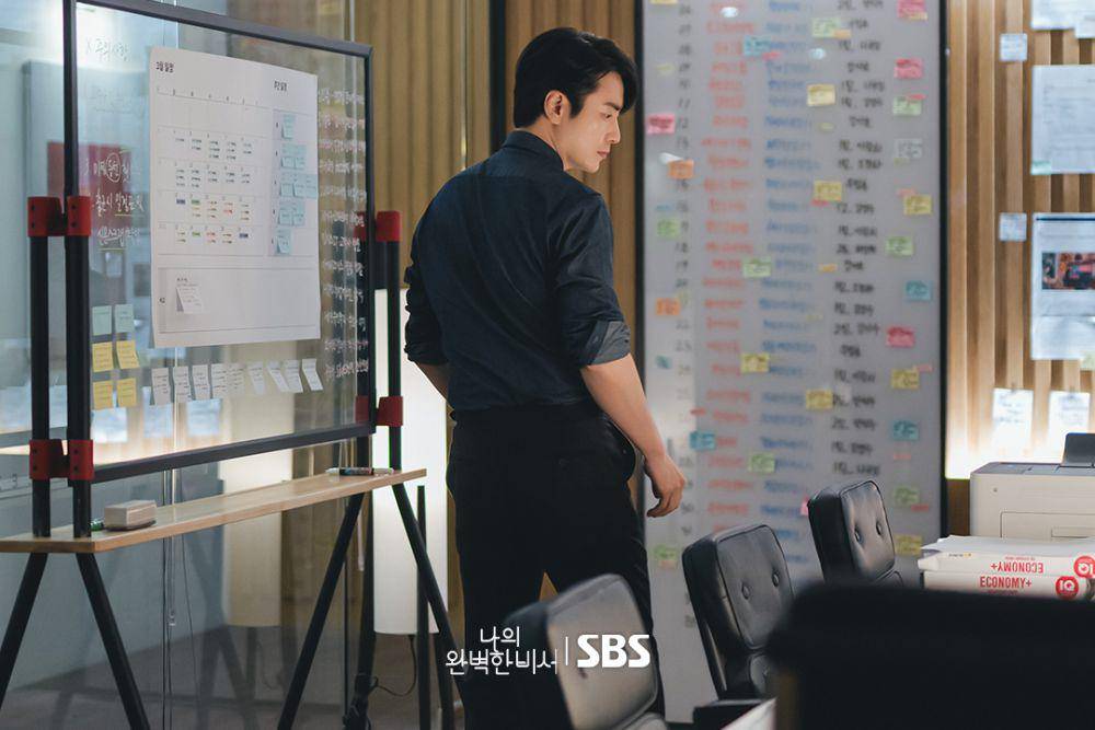 Lee Joon Hyuk di Love Scout (dok. SBS/Love Scout)