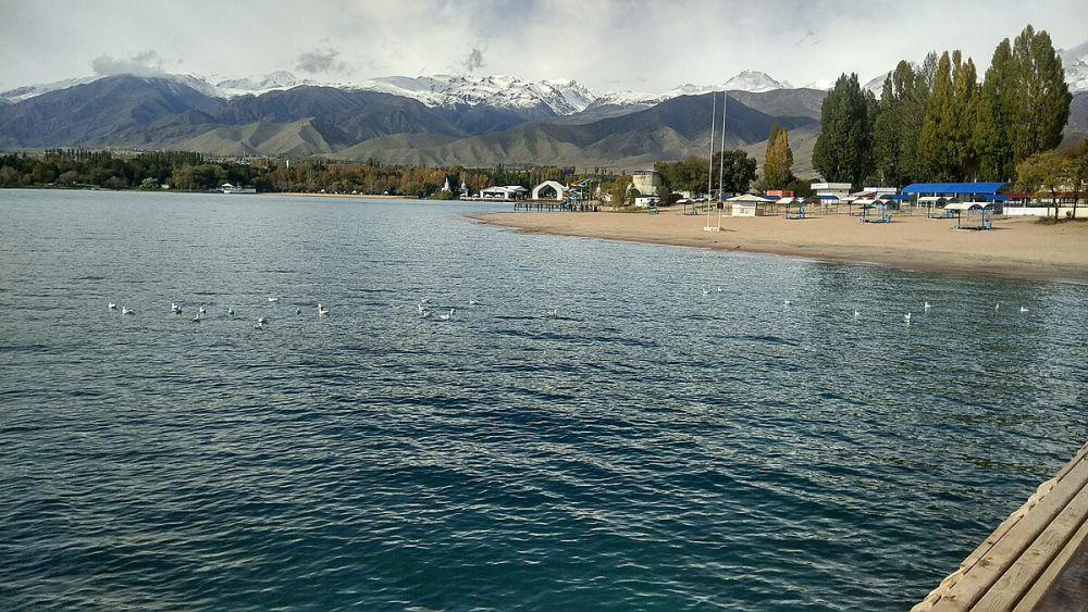 5 Fakta Danau Issyk-Kul, Danau Pegunungan Terbesar Kedua di Dunia