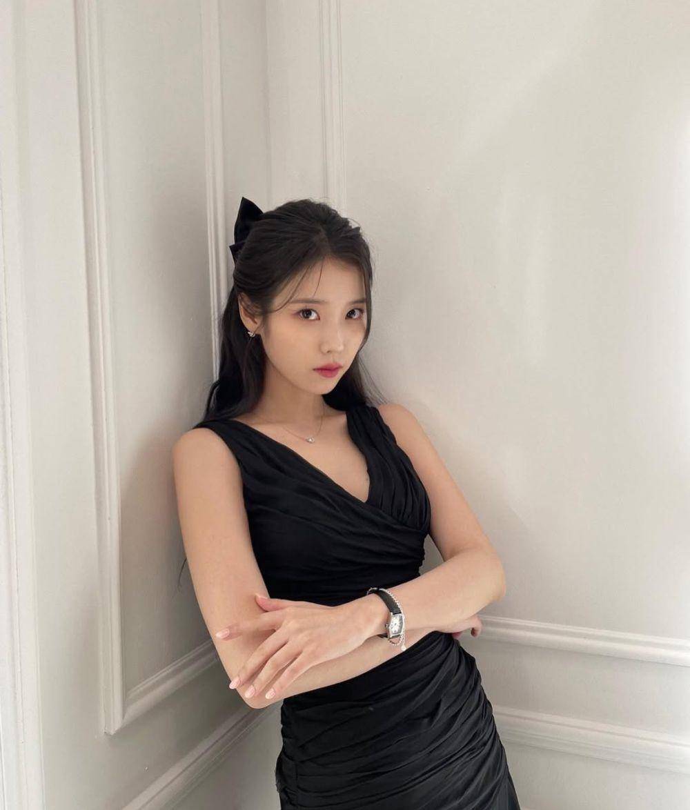 IU (instagram.com/dlwlrma)