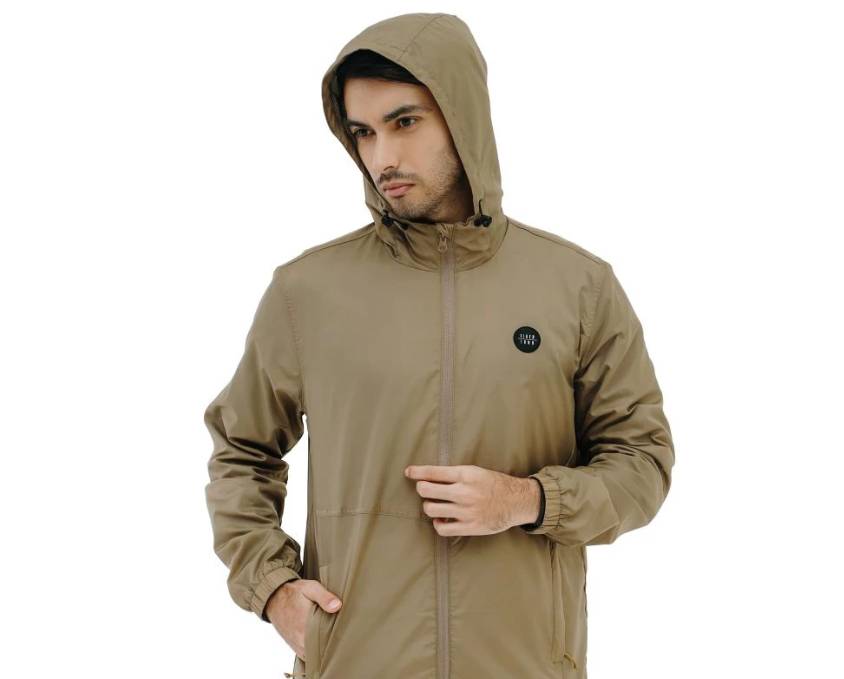 Eiger X-Traverian Hoodie Jacket (shopee.co.id/Eiger Adventure Official Store)