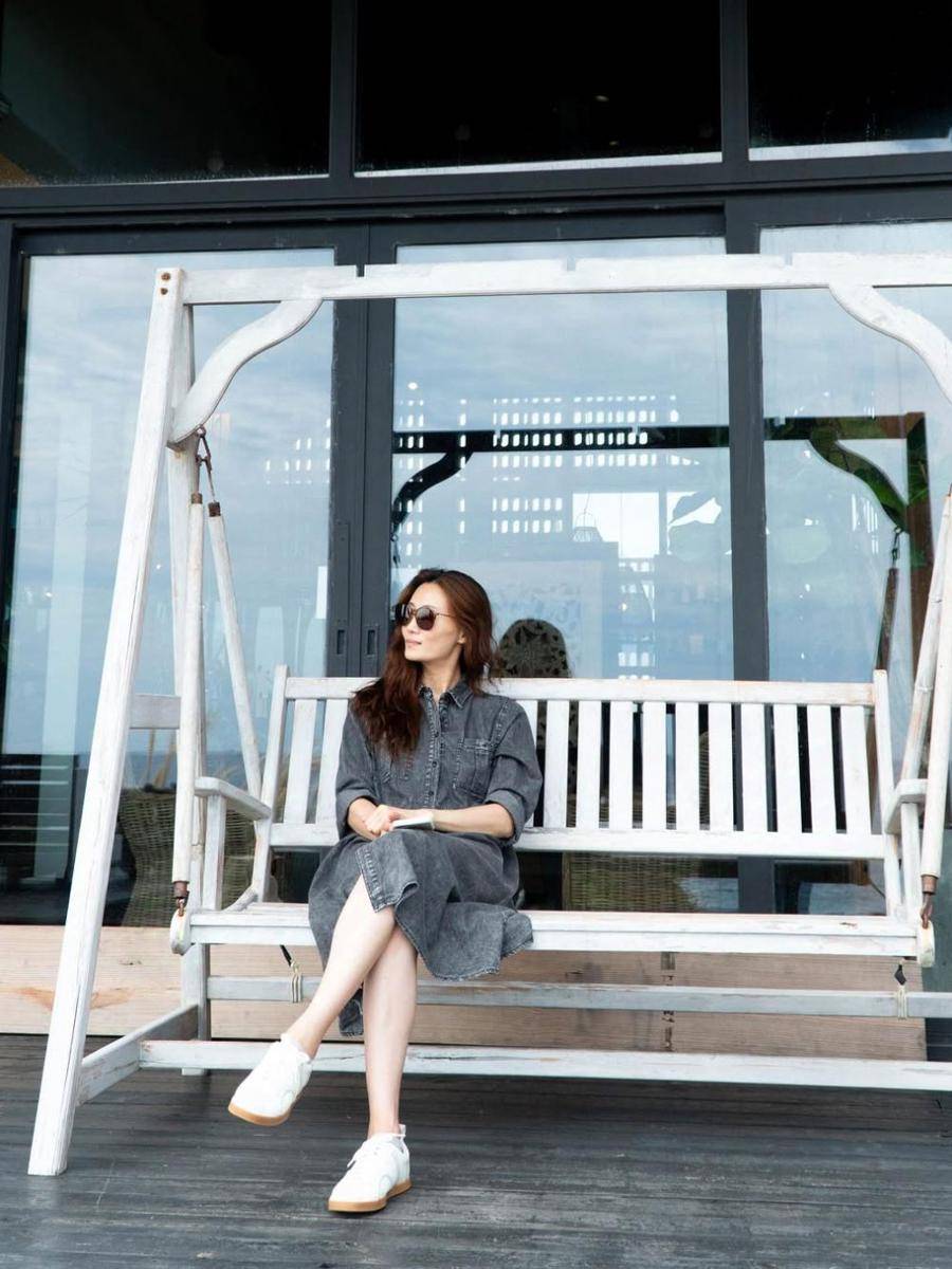 OOTD Kim Young Ah (instagram.com/youngah.k)