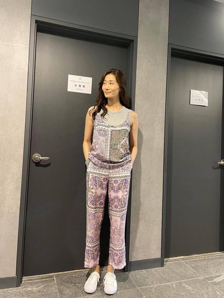 OOTD Kim Young Ah (instagram.com/youngah.k)