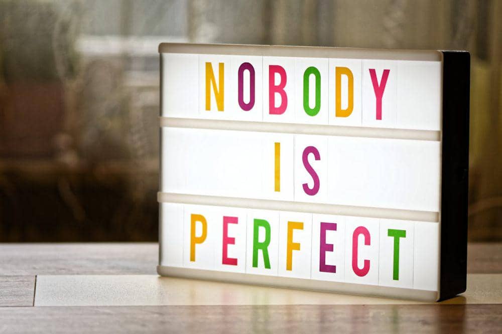 5 Tanda Kalau Kamu Sering Self Bullying Hati-Hati!