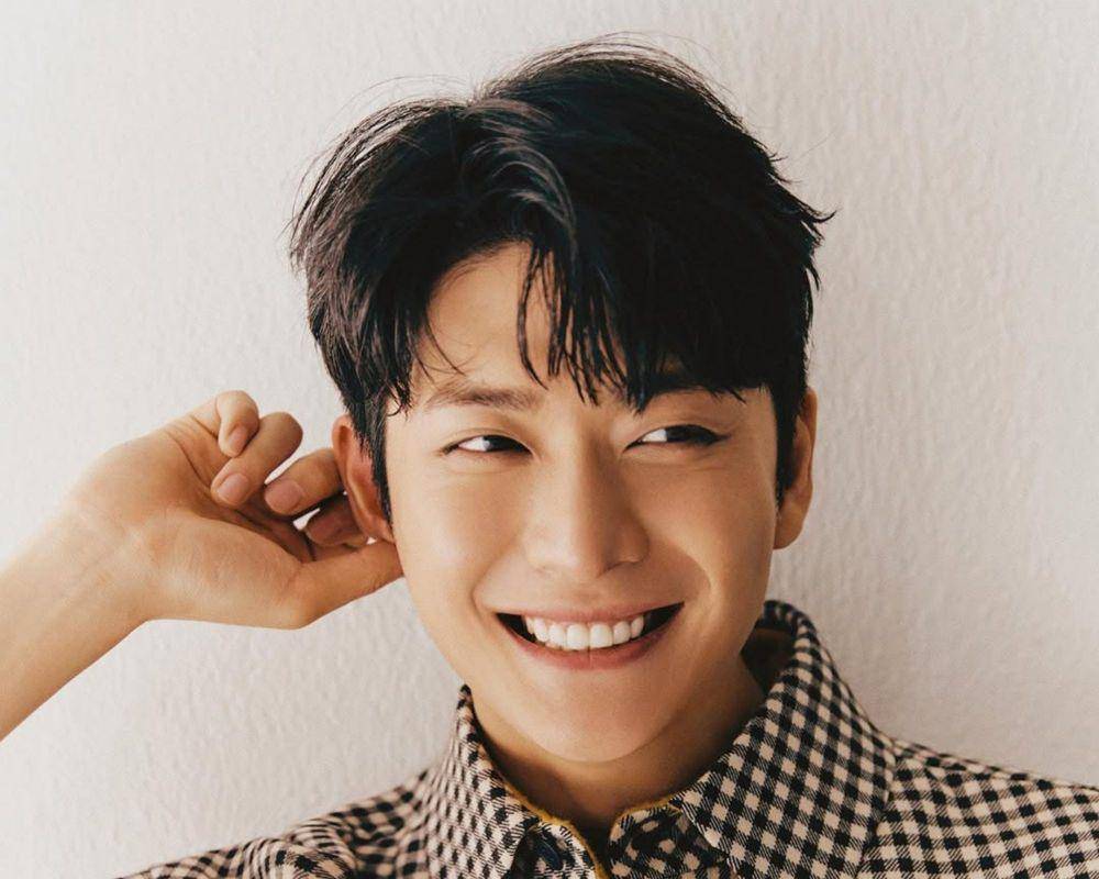 Kang Tae Oh (instagram.com/kto940620)