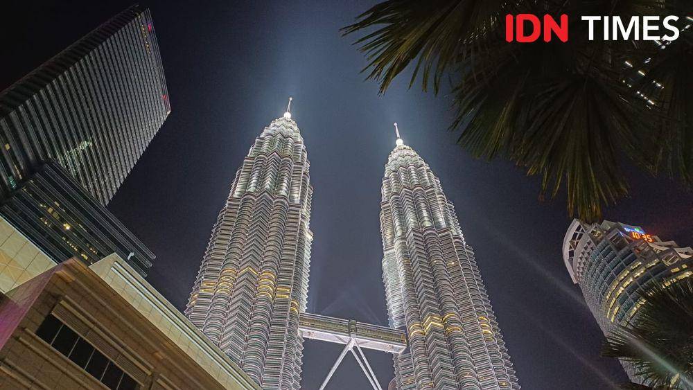 Twin Tower, Kuala Lumpur, Malaysia (IDN Times/Dhiya Awlia Azzahra)
