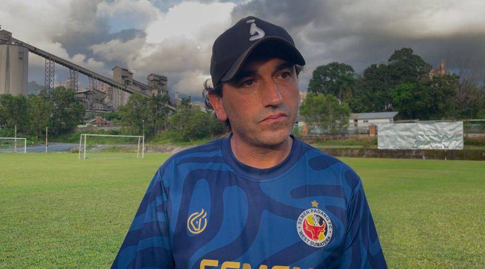 Pelatih Semen Padang FC, Eduardo Almeida (Foto: IDN Times/Halbert Caniago)