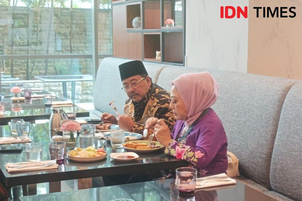 Rano Santap Siang di Hotel Jelang Penetapan Hasil Pilkada Jakarta