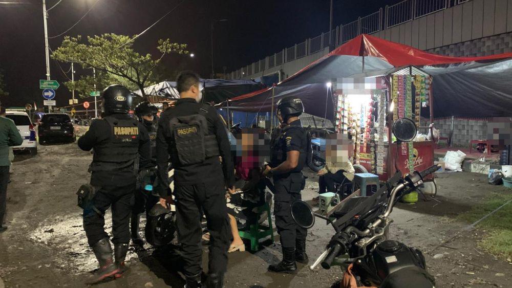 Pedagang di Bawah Jembatan Suramadu Bakal Direlokasi