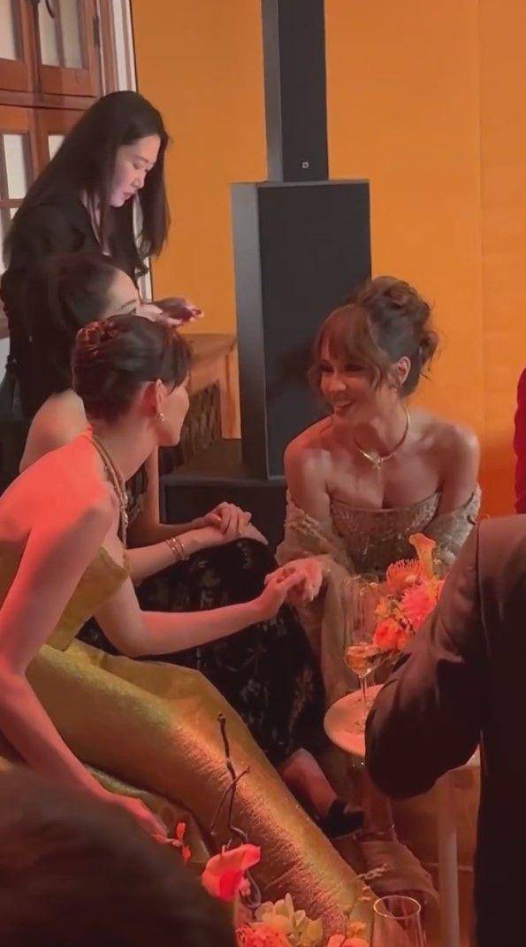 potret Cinta Laura bareng Anne Hathaway (instagram.com/claurakiehl)