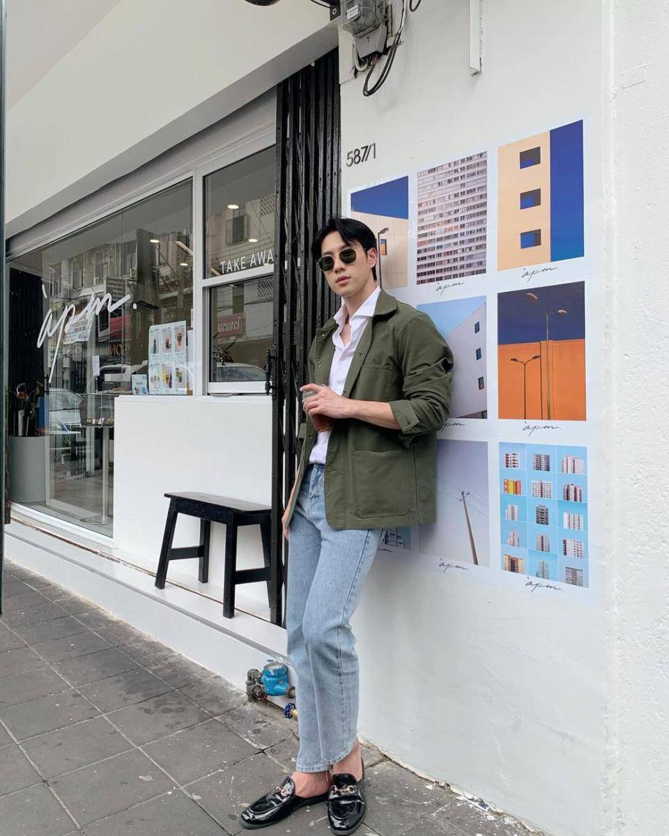 outfit smart casual ala Bright Rapheephong (instagram.com/brightrpp)