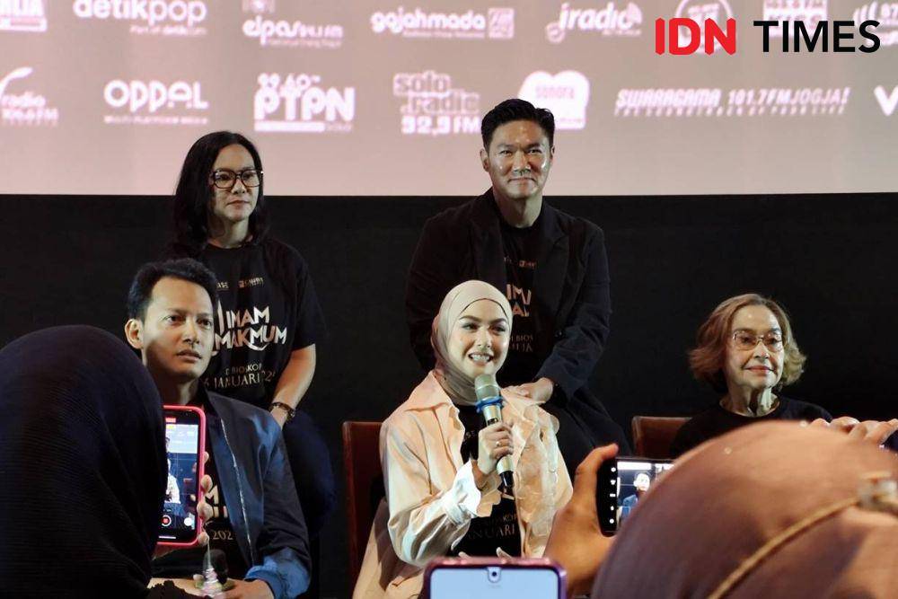 Revalina S Temat di Konferensi Pers 1 Imam 2 Makmum, Kamis (9/1/25) (dok. IDN Times/Shandy Pradana)